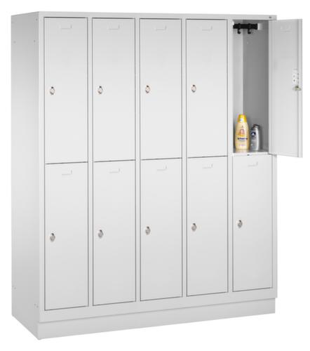 C+P Doppelstöckiger Garderobenschrank Classic mit 5x2 Abteilen und glatten Türen, Abteilbreite 300 mm Standard 2 L