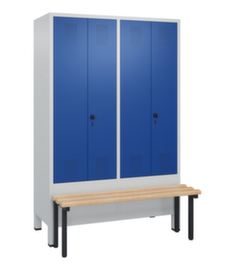 C+P Umkleideschrank Evolo mit vorgebauter Sitzbank + 4 Abteile je 2 gemeinsam verschließbar, Abteilbreite 300 mm