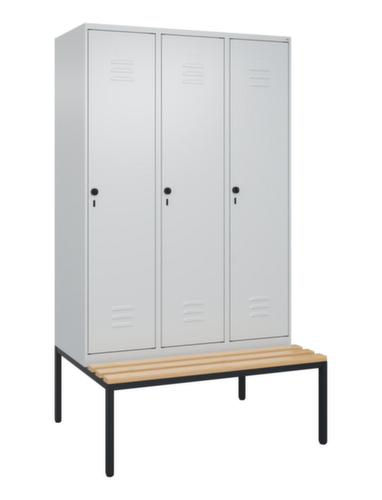 C+P Armoire vestiaire Classic Plus avec banc, largeur de compartiment 400 mm