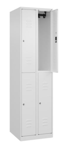 C+P Armoire vestiaire à deux niveaux Classic Plus, largeur de compartiment 250 mm  L