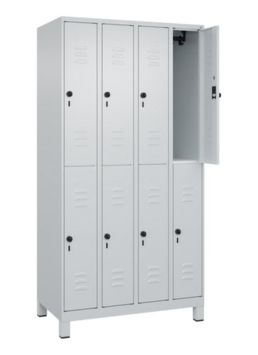 C+P Armoire vestiaire à deux niveaux Classic Plus, largeur de compartiment 250 mm  L