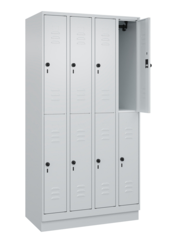 C+P Armoire vestiaire à deux niveaux Classic Plus, largeur de compartiment 250 mm  L