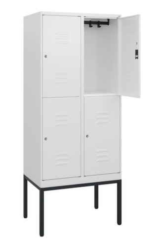 C+P Armoire vestiaire à deux niveaux Classic Plus, largeur de compartiment 400 mm  L