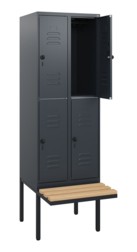 C+P Armoire vestiaire à deux niveaux Classic Plus avec banc, largeur de compartiment 300 mm  L