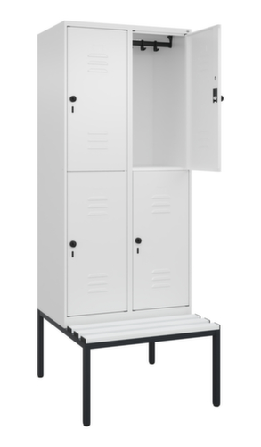 C+P Armoire vestiaire à deux niveaux Classic Plus avec banc, largeur de compartiment 400 mm  L