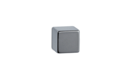 Aimant cube, argent clair, hauteur x largeur x profondeur 15 x 15 x 15 mm