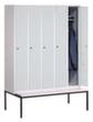 C+P Armoire vestiaire Classic gris clair avec banc + 5 compartiments, largeur de compartiment 300 mm