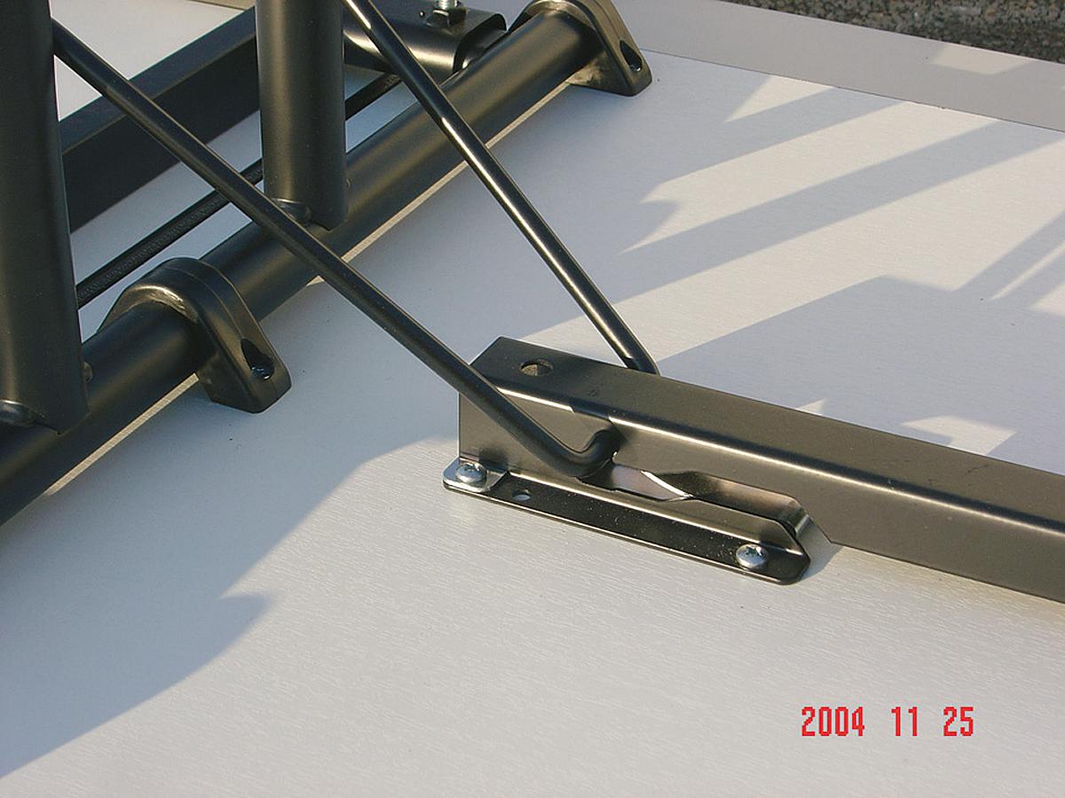 Table pliante à combiner, largeur x profondeur 1200 x 700 mm, panneau cerisier  ZOOM
