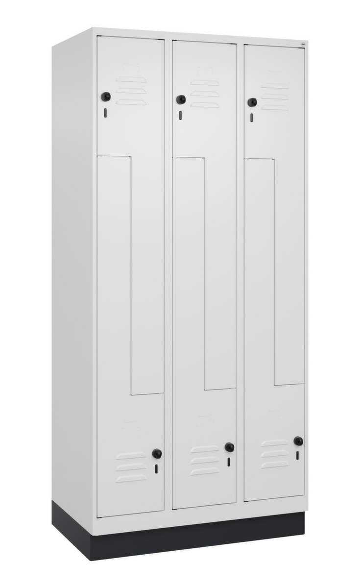 C+P Armoire vestiaire Z Classic Plus, largeur de compartiment 150/300 mm