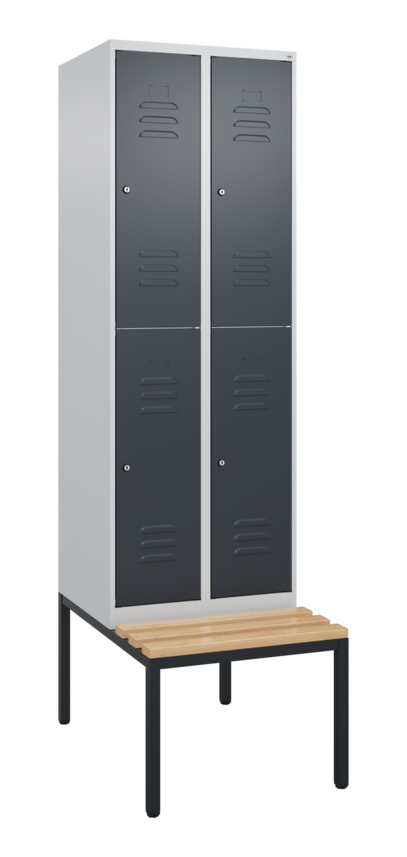 C+P Armoire vestiaire à deux niveaux Classic Plus avec banc, largeur de compartiment 300 mm