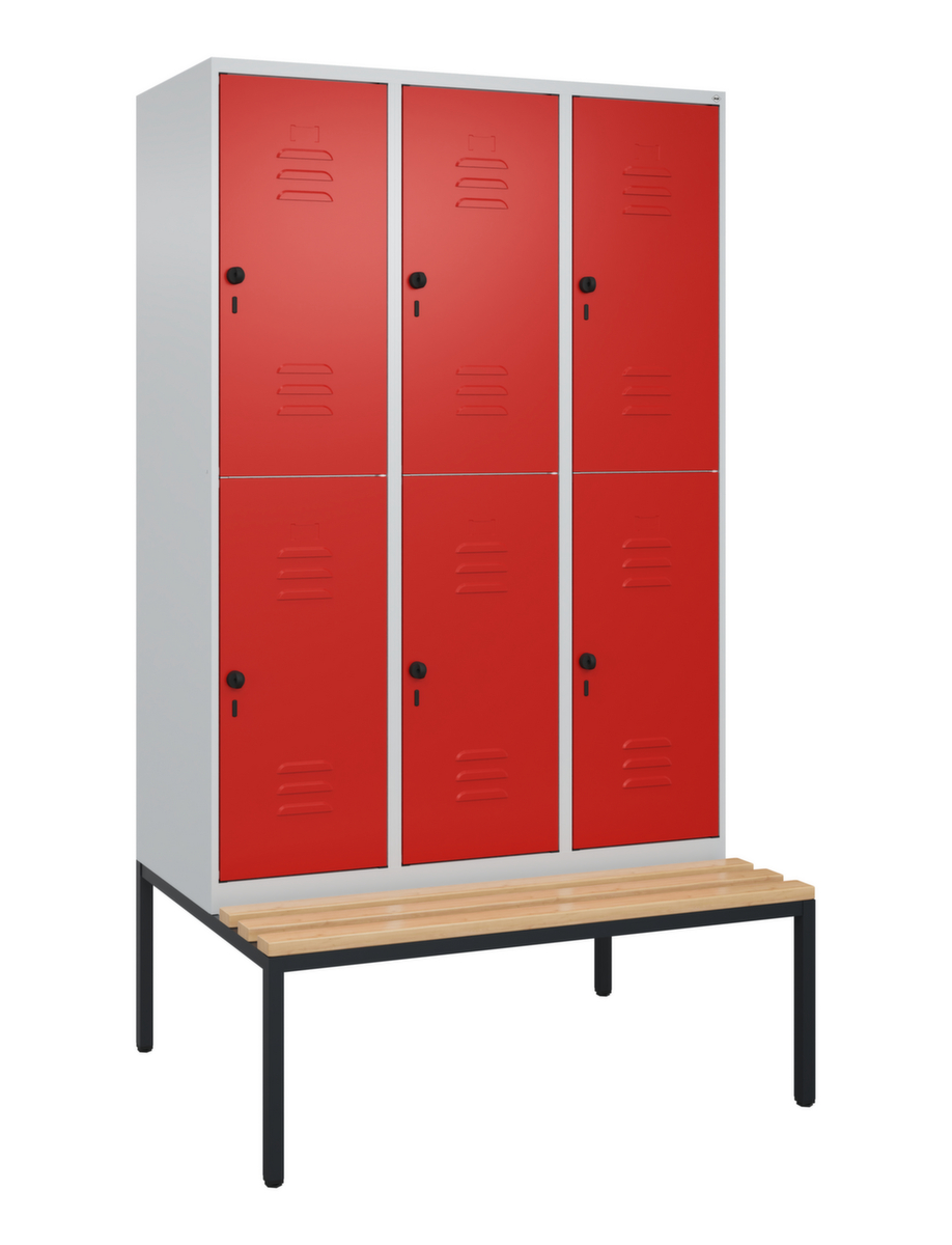 C+P Armoire vestiaire à deux niveaux Classic Plus avec banc, largeur de compartiment 400 mm