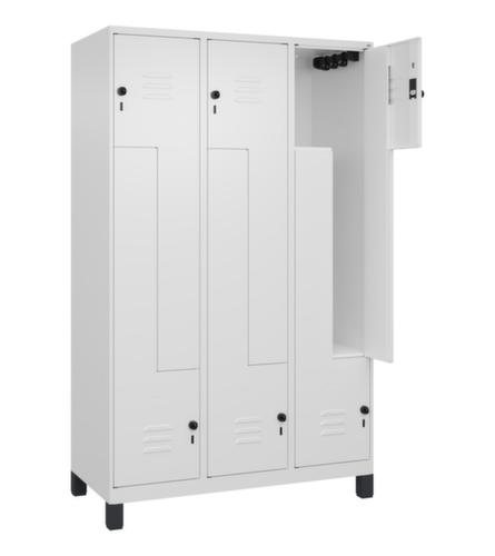 C+P Armoire vestiaire Z Classic Plus, largeur de compartiment 200/400 mm