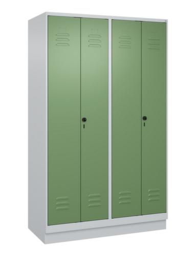 C+P Armoire vestiaire pour EPI Classic Plus pour une séparation en noir et blanc, largeur de compartiment 300 mm