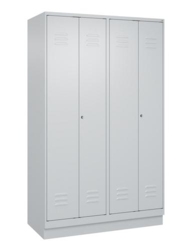 C+P Armoire vestiaire pour EPI Classic Plus pour une séparation en noir et blanc, largeur de compartiment 300 mm