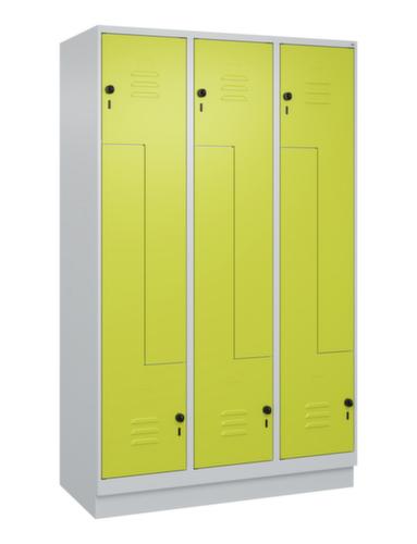 C+P Armoire vestiaire Z Classic Plus, largeur de compartiment 200/400 mm