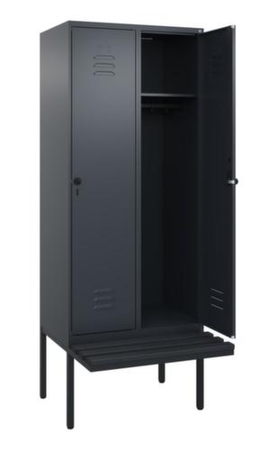 C+P Armoire vestiaire Classic Plus avec banc, largeur de compartiment 400 mm