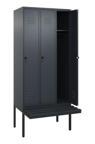 C+P Armoire vestiaire Classic Plus avec banc, largeur de compartiment 300 mm