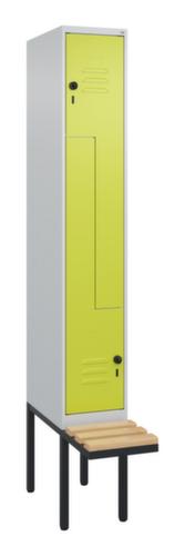 C+P Armoire vestiaire Z Classic Plus avec banc intégré, largeur de compartiment 300 mm