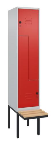 C+P Armoire vestiaire Z Classic Plus avec banc intégré, largeur de compartiment 400 mm