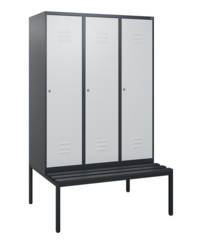 C+P Armoire vestiaire Classic Plus avec banc, largeur de compartiment 400 mm