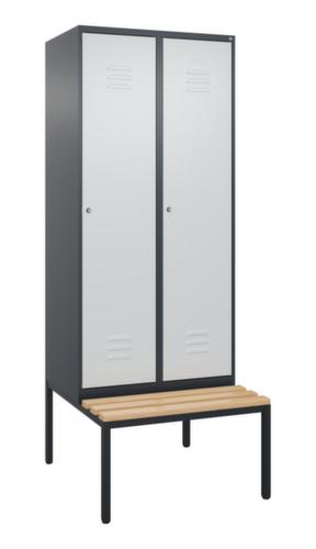 C+P Armoire vestiaire Classic Plus avec banc, largeur de compartiment 400 mm