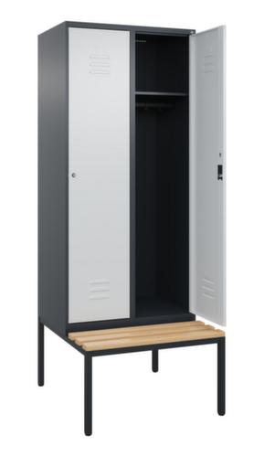 C+P Armoire vestiaire Classic Plus avec banc, largeur de compartiment 400 mm