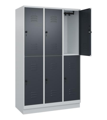 C+P Armoire vestiaire à deux niveaux Classic Plus, largeur de compartiment 400 mm