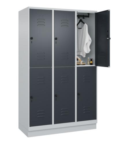 C+P Armoire vestiaire à deux niveaux Classic Plus, largeur de compartiment 400 mm